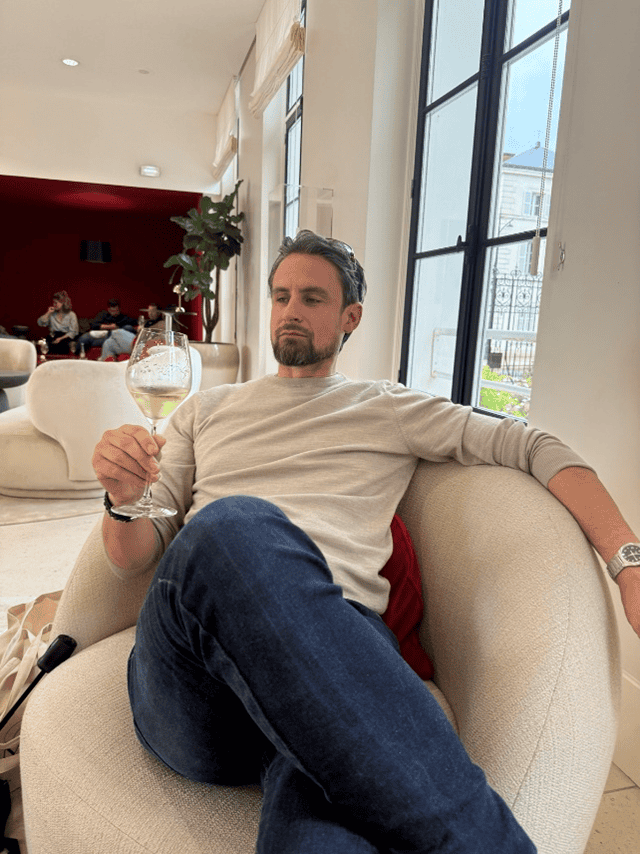 Champagne - slowly appreciating